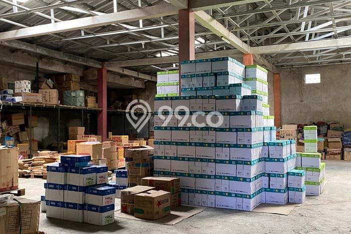 Rumah Elit Modern Tanpa Renovasi di Gunung Batu Bandung Rumah Elit Modern Tanpa Renovasi di Gunung Batu Bandung