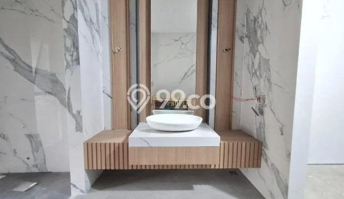 Siap Huni Hunian Elit 5 Kamar di Pamulang Dekat ke Mana Saja Siap Huni Hunian Elit 5 Kamar di Pamulang Dekat ke Mana Saja