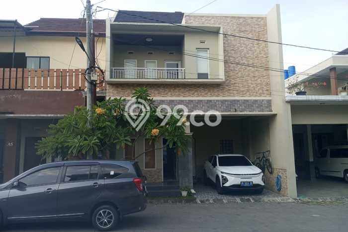 FEATURED! Rumah Nyaman di Kartasura, LT 104m2m² LB 200m2m² FEATURED! Rumah Nyaman di Kartasura, LT 104m2m² LB 200m2m²