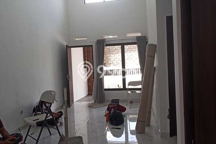 Dijual Cepat Rumah Minimalis & Modern LB 50m2 di Kartosuro Dijual Cepat Rumah Minimalis & Modern LB 50m2 di Kartosuro