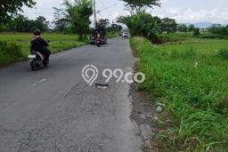 Tanah untuk Dijual di Karanganom Klaten Luas 2405m2 Tanah untuk Dijual di Karanganom Klaten Luas 2405m2