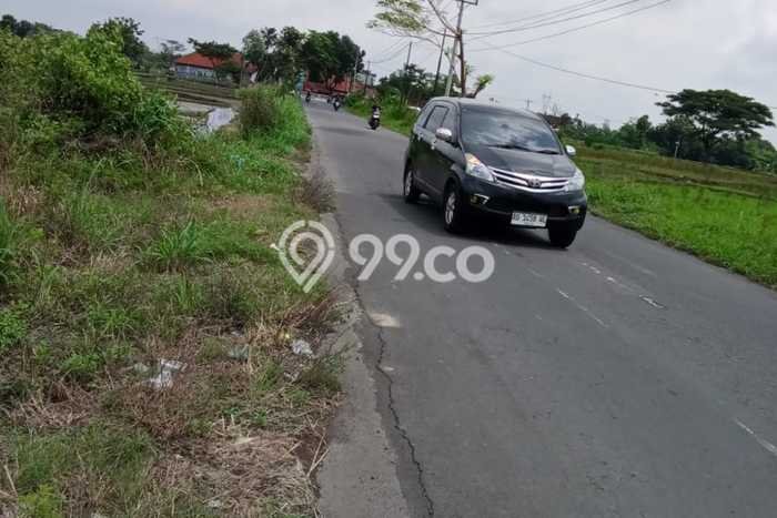 Tanah untuk Dijual di Karanganom Klaten Luas 2405m2 Tanah untuk Dijual di Karanganom Klaten Luas 2405m2
