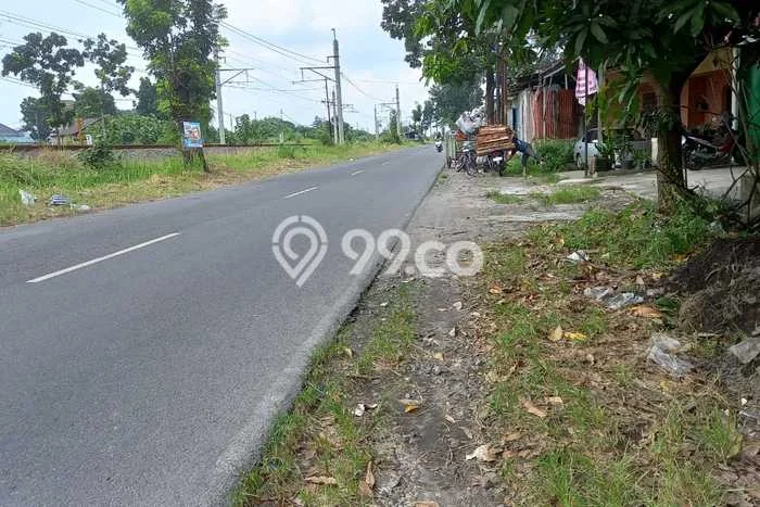 Gudang Kawasan Baki, Luas 600m², Mainroad, Lokasi Ramai Gudang Kawasan Baki, Luas 600m², Mainroad, Lokasi Ramai