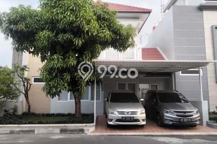 Rumah kawasan Kartosuro, 4 KT, Pemandangan Kota, LT 150m2m² LB 180m2m² Rumah kawasan Kartosuro, 4 KT, Pemandangan Kota, LT 150m2m² LB 180m2m²