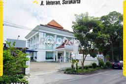 Kantor paling strategis disewakan di Pasar Kliwon Solo Kantor paling strategis disewakan di Pasar Kliwon Solo