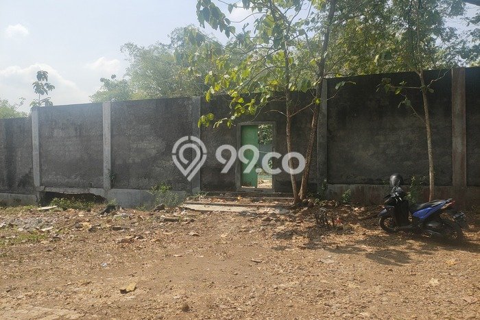 Kavling Tanah di Karanganyar Dijual Luas 1614m2 Legalitas - Kavling Tanah di Karanganyar Dijual Luas 1614m2 Legalitas -