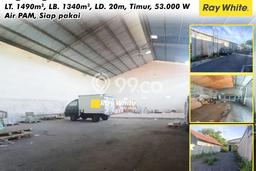 Area Ramai! Gudang Dijual di Jaten untuk Bisnis Luas Bangunan 1340m2 Area Ramai! Gudang Dijual di Jaten untuk Bisnis Luas Bangunan 1340m2