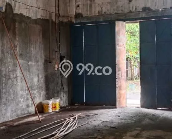 Unit Gudang Paling Strategis di Jebres Solo dengan LB 400m2 Unit Gudang Paling Strategis di Jebres Solo dengan LB 400m2