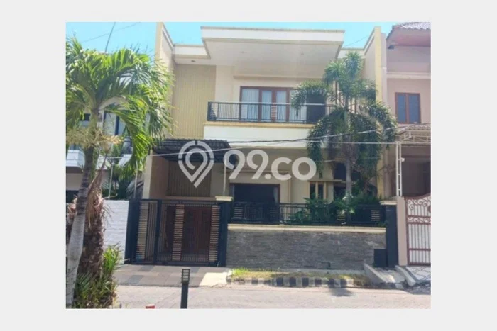Dijual Rumah Mewah Megah Dengan View Cantik di Pakuwon City, Surabaya Dijual Rumah Mewah Megah Dengan View Cantik di Pakuwon City, Surabaya