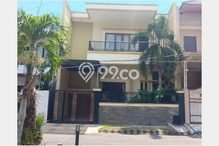 Dijual Rumah Mewah Megah Dengan View Cantik di Pakuwon City, Surabaya Dijual Rumah Mewah Megah Dengan View Cantik di Pakuwon City, Surabaya