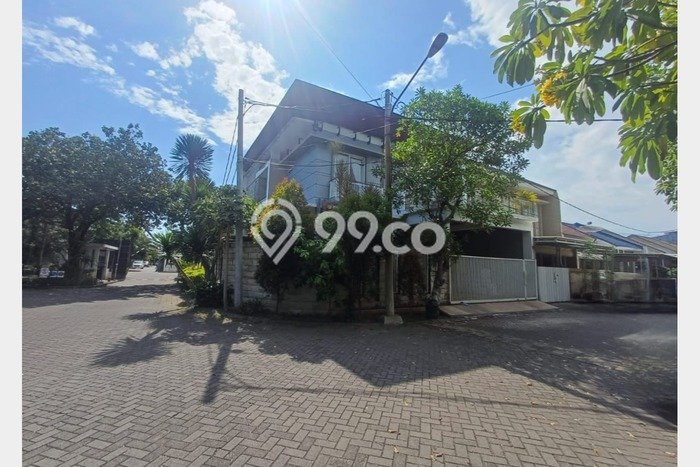Dijual Rumah Premium dengan Fasilitas Sekitar Lengkap di Kenjeran, Surabaya Dijual Rumah Premium dengan Fasilitas Sekitar Lengkap di Kenjeran, Surabaya