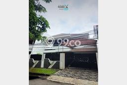 Rumah Mewah LB 800m2 Siap Huni Desain Elegan di Dharma Husada, Surabaya Rumah Mewah LB 800m2 Siap Huni Desain Elegan di Dharma Husada, Surabaya