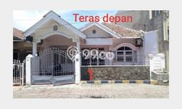 Dijual Rumah 3 Kamar Lokasi Ideal Nyaman dan Strategis di Rungkut Dijual Rumah 3 Kamar Lokasi Ideal Nyaman dan Strategis di Rungkut