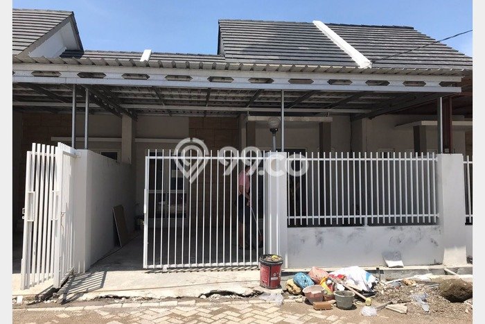 Rumah Minimalis Dijual di Sedati 2 Kamar dengan Luas Tanah 72m2 Rumah Minimalis Dijual di Sedati 2 Kamar dengan Luas Tanah 72m2