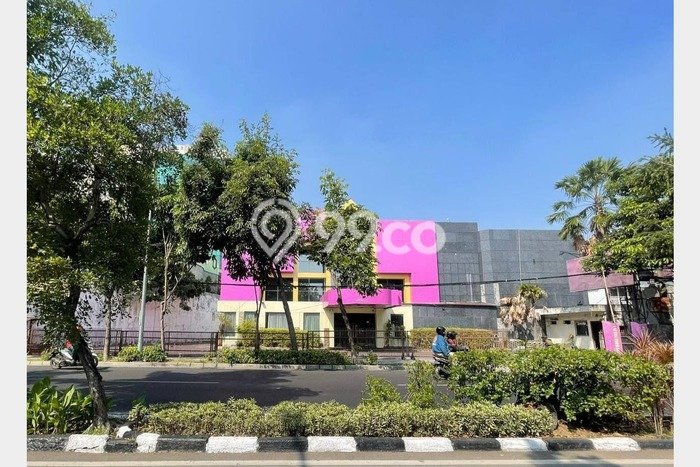 Komersial Favorit Dijual di Genteng Surabaya Kawasan Pusat Bisnis Komersial Favorit Dijual di Genteng Surabaya Kawasan Pusat Bisnis