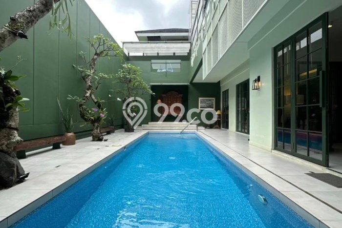 Vila Kawasan , Area 312m2m², Lokasi Strategis Vila Kawasan , Area 312m2m², Lokasi Strategis