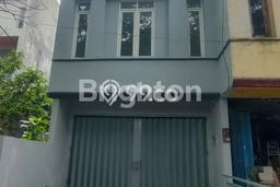 Unit Ruko Dijual di Malang LT 67m2 & LB 135m2 Unit Ruko Dijual di Malang LT 67m2 & LB 135m2