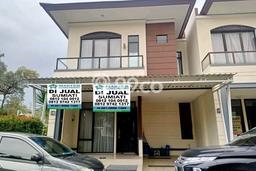 Rumah Luas Asri 4 KT Siap Pakai di Suvarna Sutera Tangerang Rumah Luas Asri 4 KT Siap Pakai di Suvarna Sutera Tangerang