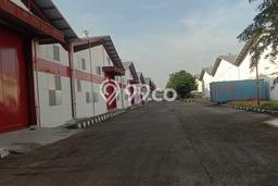Disewakan Gudang di Kawasan Ramai Raya Serang Luas 5448m2 Disewakan Gudang di Kawasan Ramai Raya Serang Luas 5448m2
