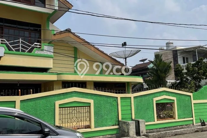 For Sale Rumah 3 Kamar Lokasi Ideal Bagus dan Strategis di Ciledug For Sale Rumah 3 Kamar Lokasi Ideal Bagus dan Strategis di Ciledug