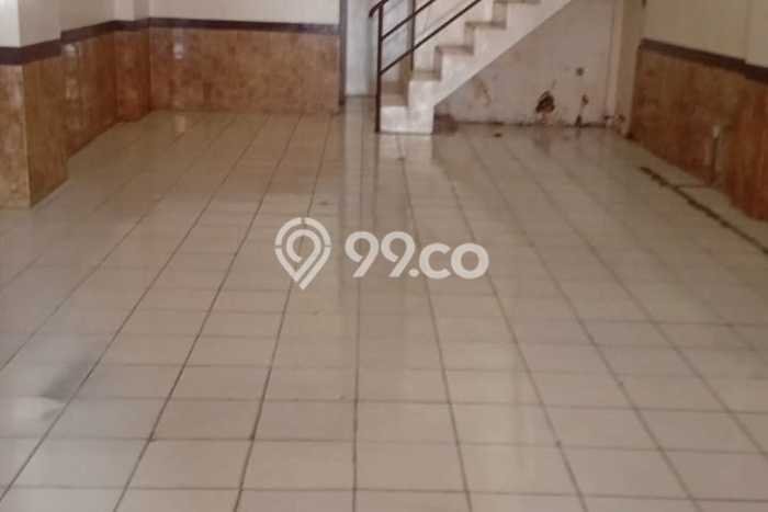 Disewakan Ruko di Kawasan Ramai Pondok Pinang Luas 239m2 Disewakan Ruko di Kawasan Ramai Pondok Pinang Luas 239m2