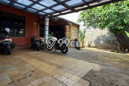 Ready to Use! Premium House LT 248m2 Desain Elegan di Bintaro Ready to Use! Premium House LT 248m2 Desain Elegan di Bintaro