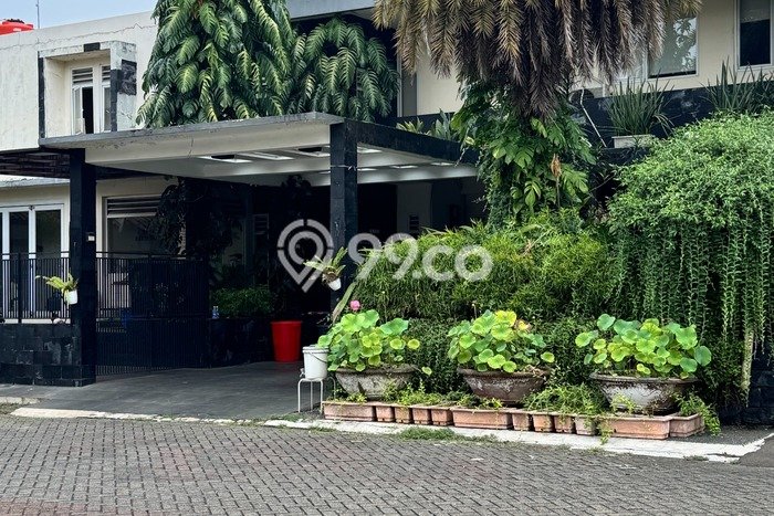 Rumah Mewah Siap Huni LT 570m2 di Ciputat Timur, Tangerang Selatan Rumah Mewah Siap Huni LT 570m2 di Ciputat Timur, Tangerang Selatan