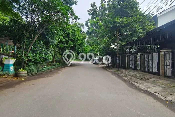 Tanah Komersial Dijual di BSD Tangerang Selatan 180m2 Tanah Komersial Dijual di BSD Tangerang Selatan 180m2