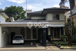 Ready to Use! Premium House LT 240m2 Desain Elegan di Bintaro Ready to Use! Premium House LT 240m2 Desain Elegan di Bintaro