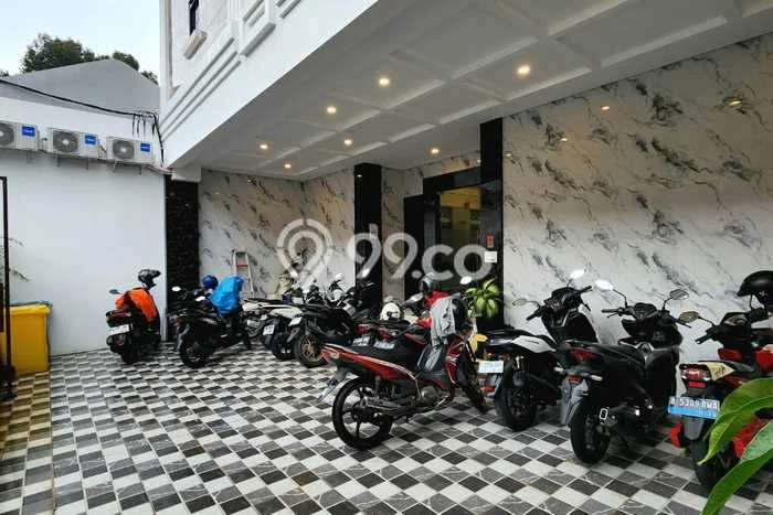Kos-kosan Dijual di Kebayoran Baru, Jakarta Selatan dengan 33 Kamar Tidur, 33 Kamar Mandi Kos-kosan Dijual di Kebayoran Baru, Jakarta Selatan dengan 33 Kamar Tidur, 33 Kamar Mandi
