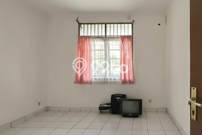 Jual Rumah Modern 2 KT di Graha Raya Bintaro, Tangerang Selatan Jual Rumah Modern 2 KT di Graha Raya Bintaro, Tangerang Selatan