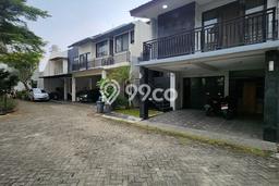 For Sale Rumah Mewah Exclusive di Kebayoran Lama, Jakarta Selatan For Sale Rumah Mewah Exclusive di Kebayoran Lama, Jakarta Selatan