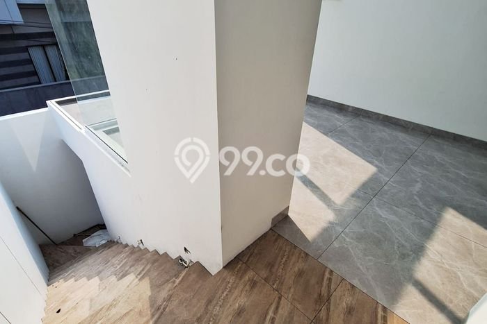 For Sale! Premium House LT 75m2 Desain Modern di Muara Karang For Sale! Premium House LT 75m2 Desain Modern di Muara Karang