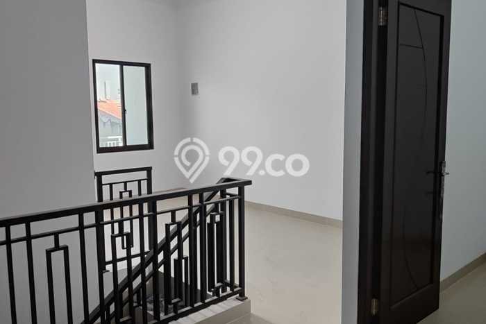 Rumah Minimalis 3 KT di Poris Tangerang Semi Furnished Rumah Minimalis 3 KT di Poris Tangerang Semi Furnished