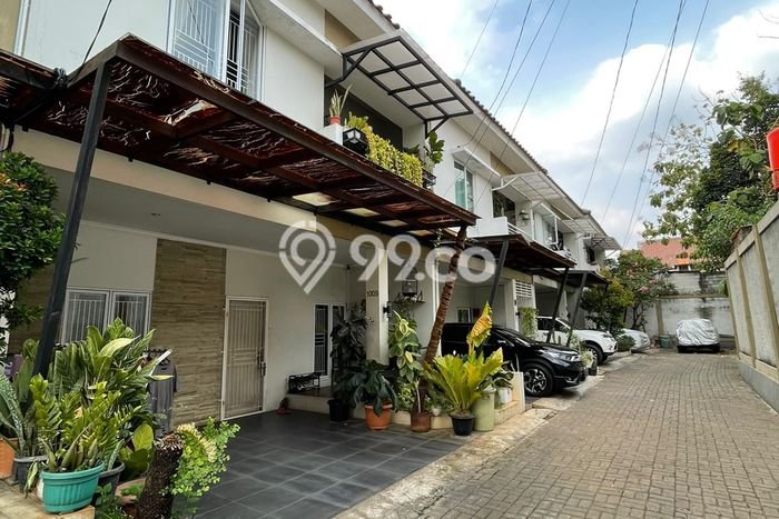 Rumah Modern 3 KT LT 82m2 di Bambu Apus Rumah Modern 3 KT LT 82m2 di Bambu Apus