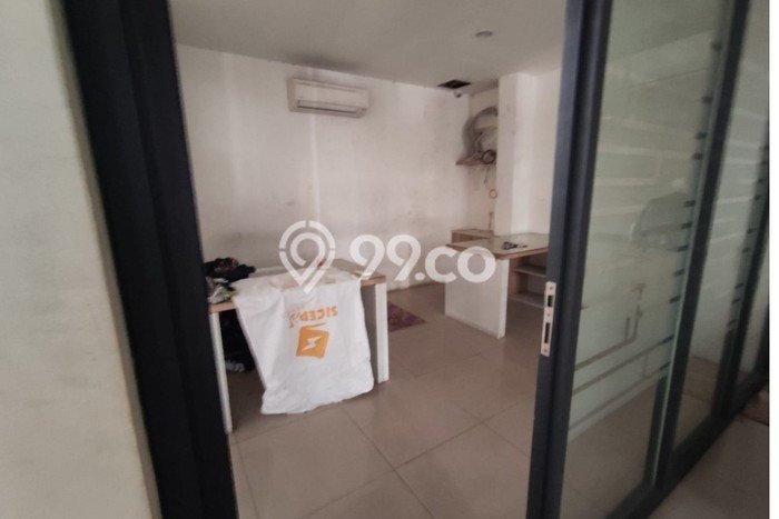 Lokasi Strategis! Dijual Gudang Bisnis di Bekasi Barat, Bekasi Kondisi Bagus Lokasi Strategis! Dijual Gudang Bisnis di Bekasi Barat, Bekasi Kondisi Bagus
