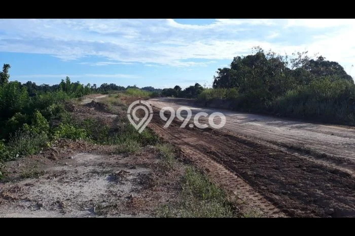 TANAH POTENSIAL! Tanah Kawasan Samarinda Utara, Luas 20000m2m², Tepi Jalan Utama TANAH POTENSIAL! Tanah Kawasan Samarinda Utara, Luas 20000m2m², Tepi Jalan Utama