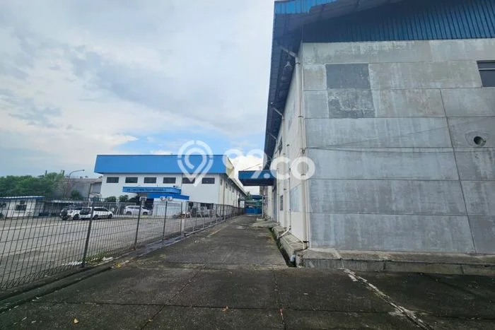 Gudang disewakan di Cikarang Selatan Bekasi dengan luas bangunan 5250m2 Gudang disewakan di Cikarang Selatan Bekasi dengan luas bangunan 5250m2