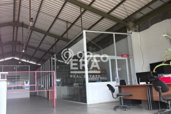 FOR RENT! Komersial di Narogong Cocok untuk Bisnis 300m2 FOR RENT! Komersial di Narogong Cocok untuk Bisnis 300m2