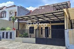 For Sale! Luxury House LT 200m2 Desain Elegan di BSD City For Sale! Luxury House LT 200m2 Desain Elegan di BSD City