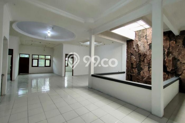 Tersedia Komersial Bisnis di Batununggal Bandung Harga Sewa Menarik Bisa Nego Tersedia Komersial Bisnis di Batununggal Bandung Harga Sewa Menarik Bisa Nego