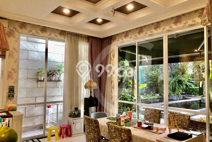 Hunian Mewah LB 247m2 Siap Huni Desain Elegan di Tomang, Jakarta Barat Hunian Mewah LB 247m2 Siap Huni Desain Elegan di Tomang, Jakarta Barat
