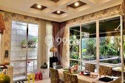 Hunian Mewah LB 247m2 Siap Huni Desain Elegan di Tomang, Jakarta Barat Hunian Mewah LB 247m2 Siap Huni Desain Elegan di Tomang, Jakarta Barat