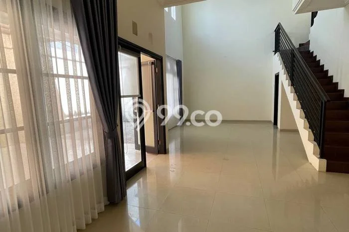 Disewakan! Rumah 4 Kamar Tidur &
3 Kamar Mandi di Villa Puncak Tidar, Malang Disewakan! Rumah 4 Kamar Tidur &
3 Kamar Mandi di Villa Puncak Tidar, Malang
