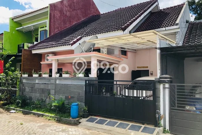 Rumah Minimalis 3 Kamar LT 108m2 di Sulfat Rumah Minimalis 3 Kamar LT 108m2 di Sulfat