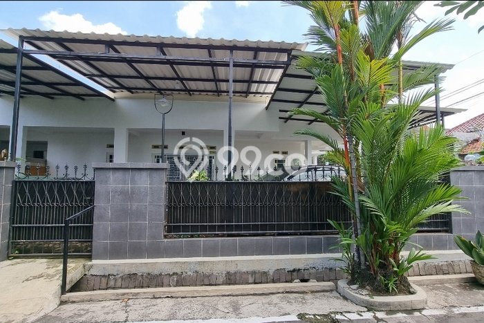 Dijual Rumah 3 Kamar Lokasi Ideal Bagus dan Strategis di Pedurungan Dijual Rumah 3 Kamar Lokasi Ideal Bagus dan Strategis di Pedurungan
