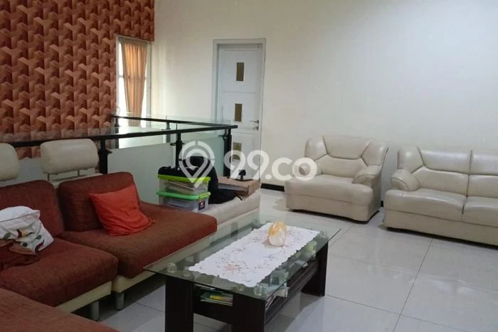 Rumah EXCLUSIVE area Gayamsari, Semarang, Luas 220m2m² Bangunan 440m2m² KESEMPATAN TERBATAS! Rumah EXCLUSIVE area Gayamsari, Semarang, Luas 220m2m² Bangunan 440m2m² KESEMPATAN TERBATAS!