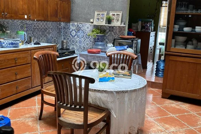 For Sale! Premium House LT 525m2 Desain Elegan di Mekar Wangi For Sale! Premium House LT 525m2 Desain Elegan di Mekar Wangi