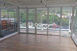 Rumah Luxury Modern Tanpa Renovasi di Dago Bandung Rumah Luxury Modern Tanpa Renovasi di Dago Bandung