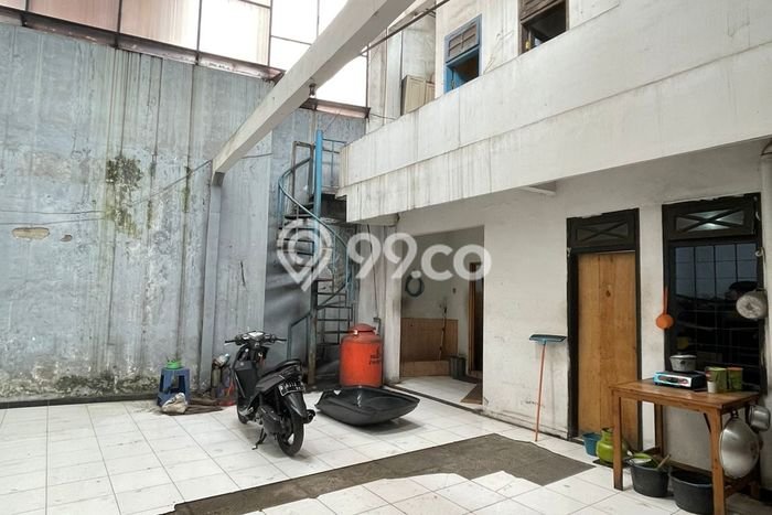 Unit Komersial Dijual di Bandung LT 398m2 & LB 200m2 Unit Komersial Dijual di Bandung LT 398m2 & LB 200m2